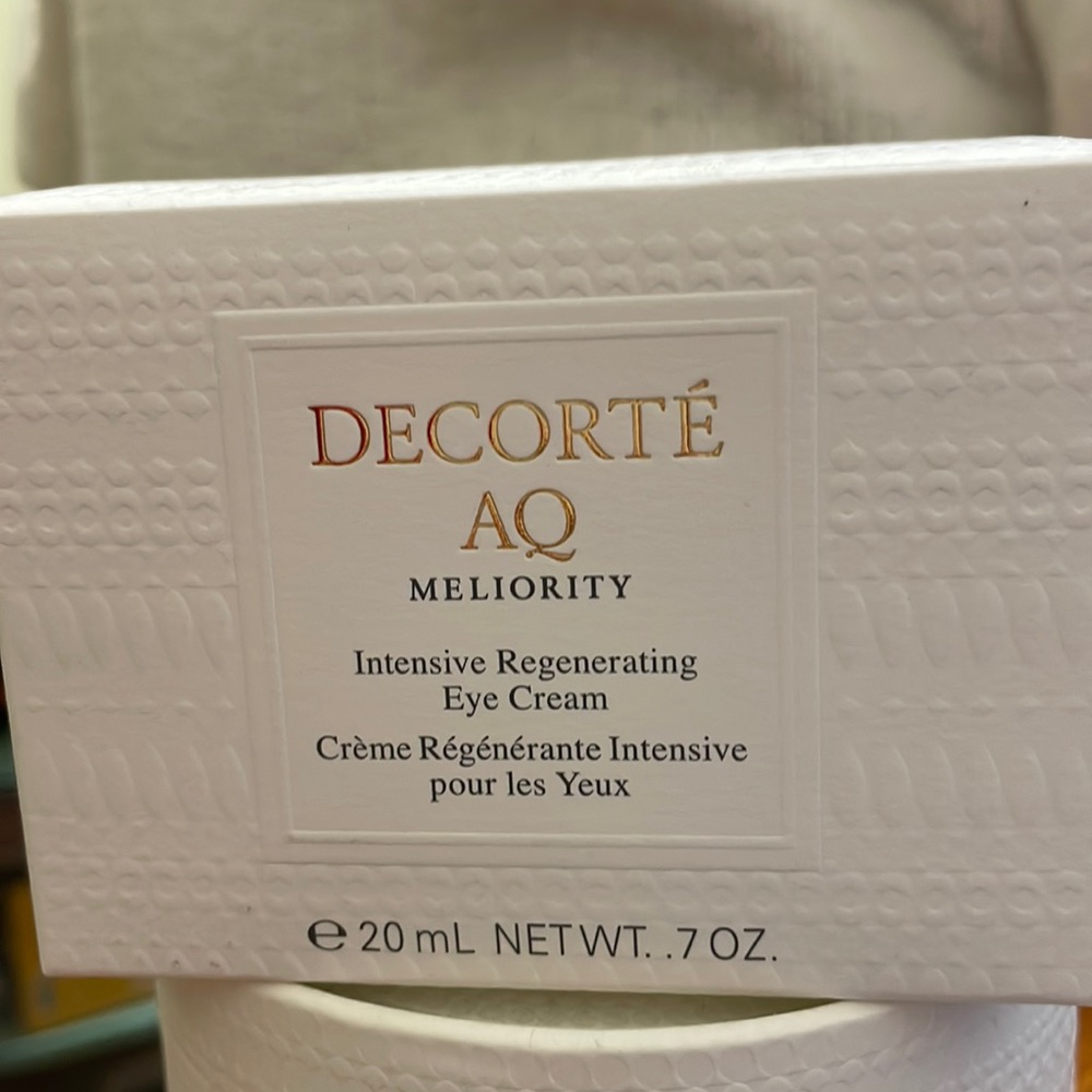 Decorté AQ Meliority Intensive Regenerating Eye Cream